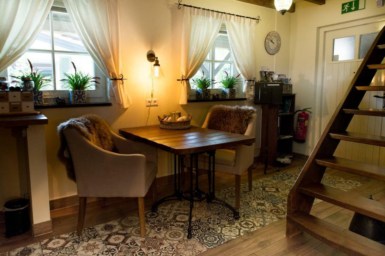 Bed And Breakfast Piekoo Belloo Weert Extérieur photo
