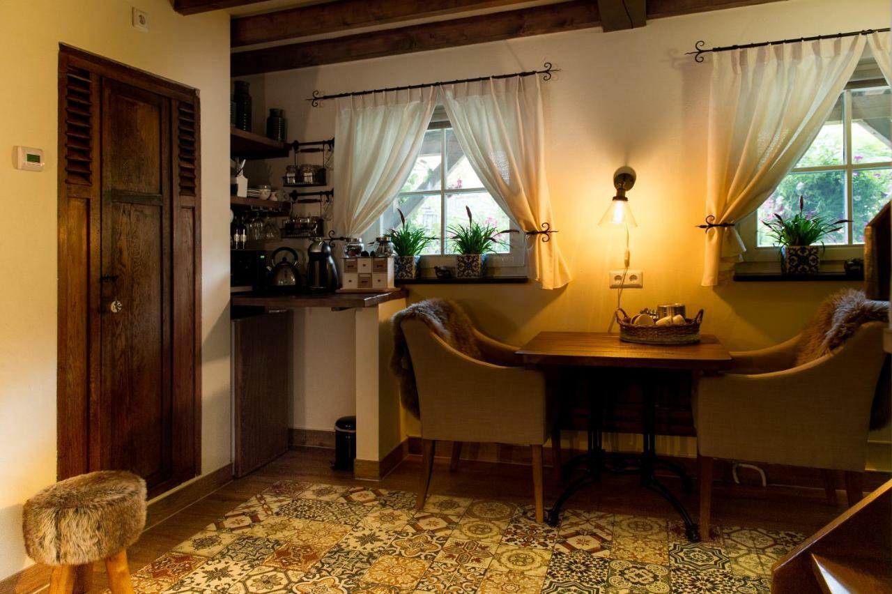 Bed And Breakfast Piekoo Belloo Weert Extérieur photo